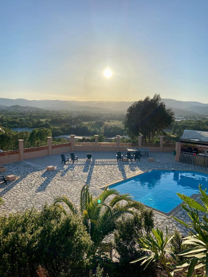 Jolie maison individuelle golfe de Saint-Tropez Cogolin Exterior foto